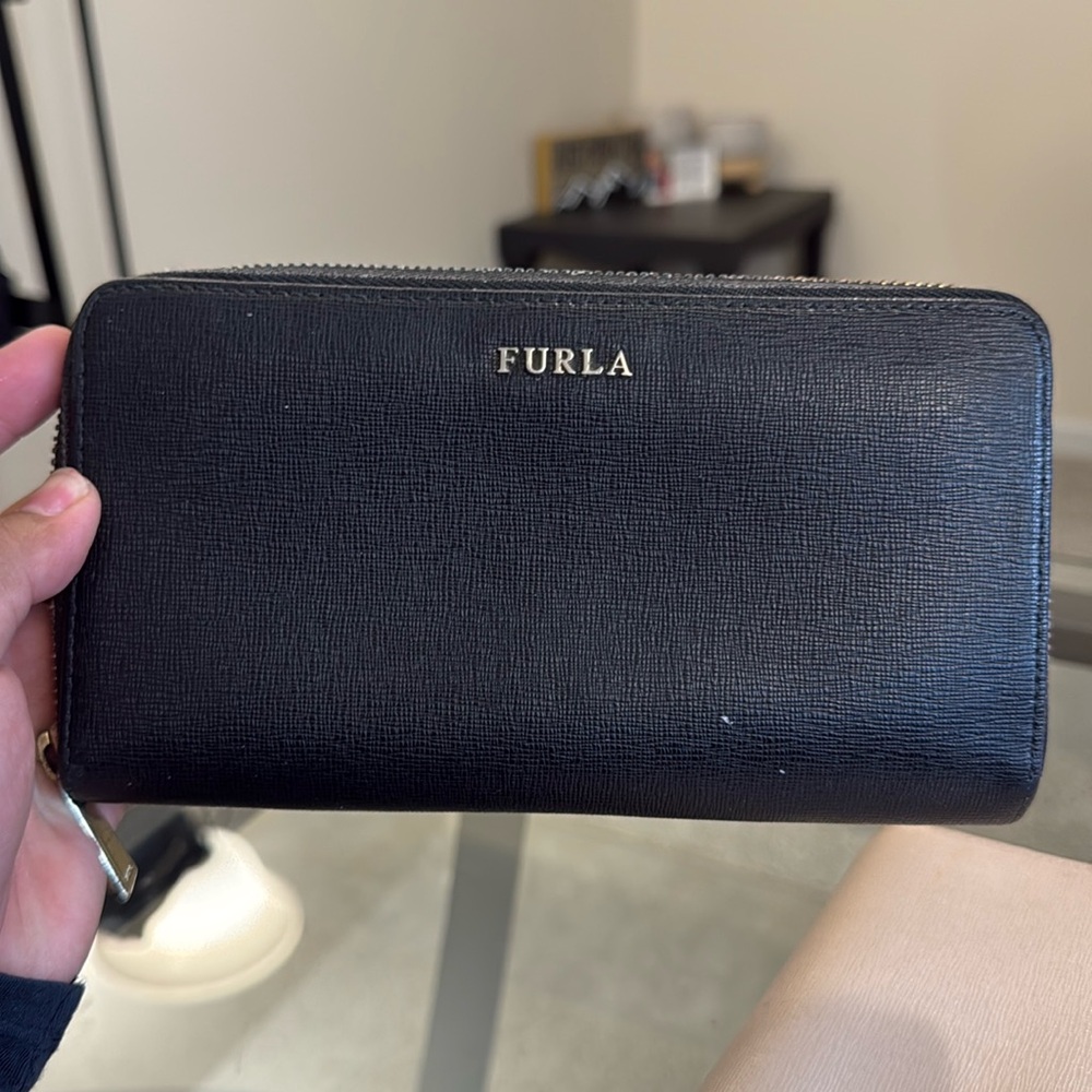 Furla Black Wallet